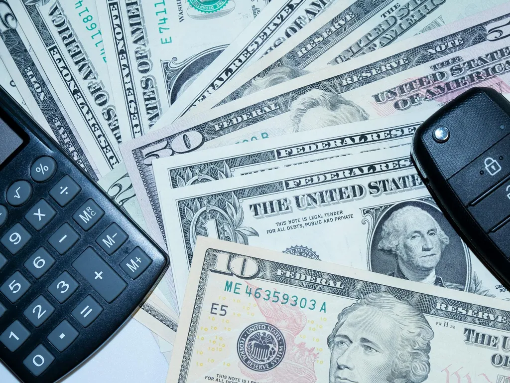 Quelles voitures d'occasion perdent le moins de valeur et comment les choisir pour bien revendre ?