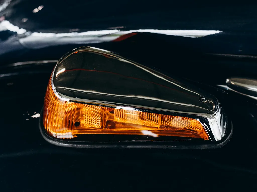 Clignotant qui reste allumé sans clignoter : diagnostic pas à pas et solutions durables